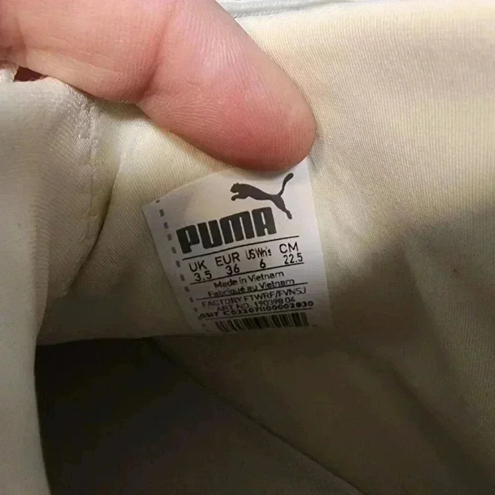 Puma x Fenty by Rihanna Off White Sesame Trainers Women's Size‎ 6